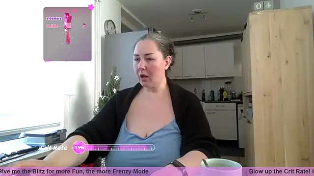 MilfGina online show from 12-04-25, 12:14