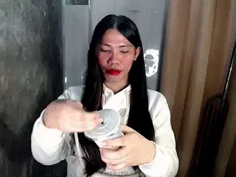 Snapshot of urfantacyjean chatting on 09-27-25, 11:15 urfantacyjean online show from 09-27-25, 11:15