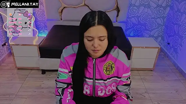 Mellani tay online show from 11-05-25, 03:17