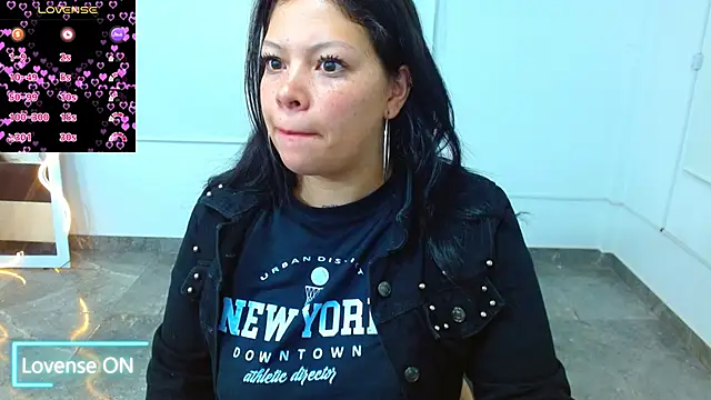 martinna tay online show from 03-01-25, 03:10