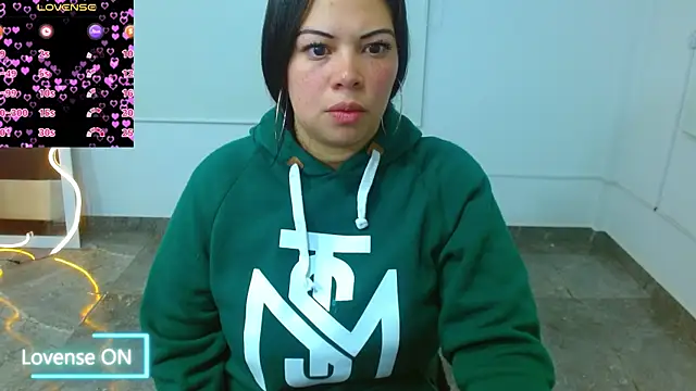 martinna tay online show from 03-08-25, 03:28