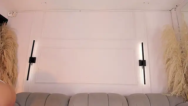 AliceHanz online show from 04-02-26, 12:19