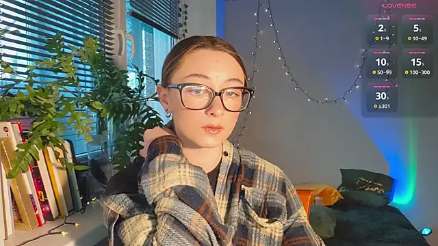 Snapshot of monlight__dana chatting on 01-15-25, 02:24 monlight dana online show from 01-15-25, 02:24