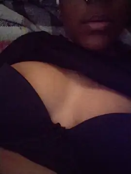 Snapshot of -_Anny_- chatting on 11-30-25, 08:02 - Anny - online show from 11-30-25, 08:02