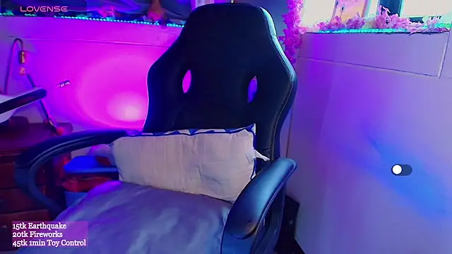 mariana scott   online show from 09-15-25, 09:37