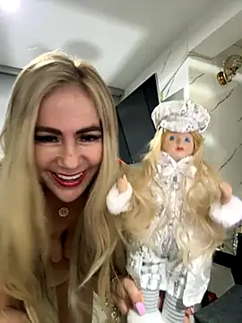 LARIANA RIVERA23 online show from 12-04-25, 05:06