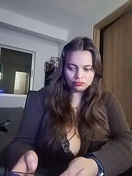 Snapshot of Alex_flair chatting on 11-06-25, 06:25 Alex flair online show from 11-06-25, 06:25