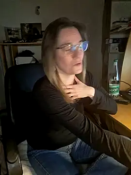 SpiceLea online show from 01-07-25, 05:42