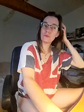 SpiceLea online show from 02-10-25, 02:59