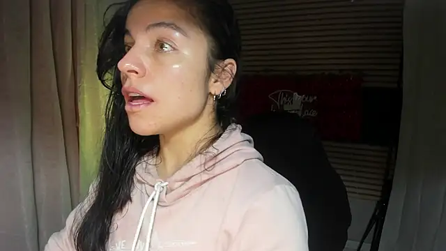 rosse 2504 online show from 10-22-25, 05:02