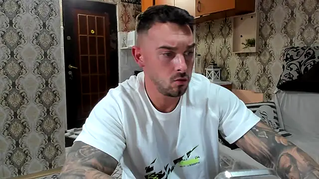 Jonmusclemaster online show from 09-26-25, 07:51