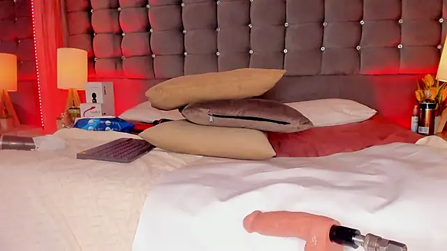 Poacahontasfg online show from 02-11-25, 10:04