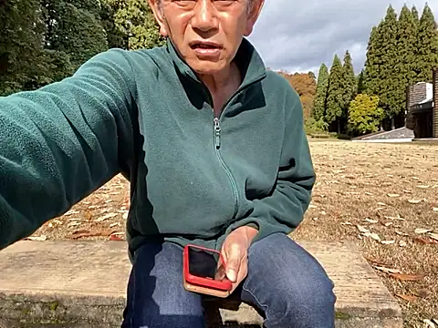 Snapshot of ge3noxxx chatting on 11-19-25, 02:11 ge3noxxx online show from 11-19-25, 02:11