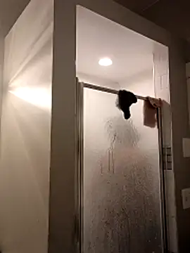 Snapshot of MRHANDSOME3800 chatting on 02-23-26, 04:32 MRHANDSOME3800 online show from 02-23-26, 04:32