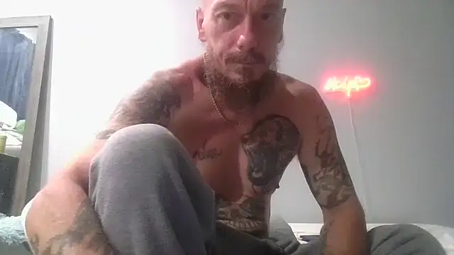 deepinnnnn online show from 09-28-25, 08:42