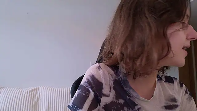 VanessaBayer2 online show from 12-03-24, 04:25