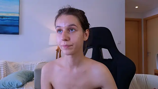 VanessaBayer2 online show from 01-25-25, 04:13