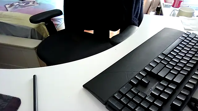 big-pig online show from 02-13-25, 04:54