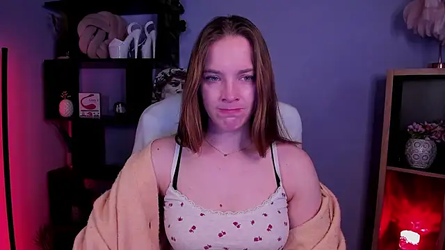 Snapshot of kenzie_x chatting on 01-09-25, 07:21 kenzie x online show from 01-09-25, 07:21