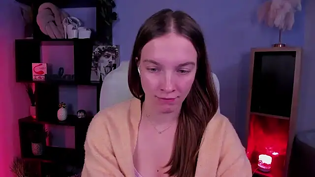 Snapshot of kenzie_x chatting on 01-14-25, 01:49 kenzie x online show from 01-14-25, 01:49