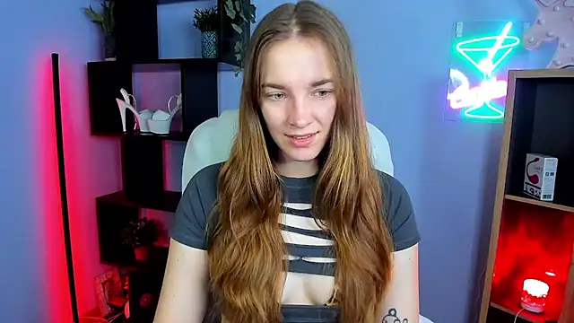 Snapshot of kenzie_x chatting on 11-13-25, 07:40 kenzie x online show from 11-13-25, 07:40