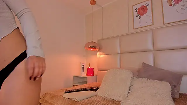 Aily Yozuko online show from 11-28-25, 02:36