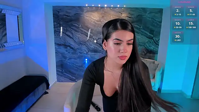 Snapshot of AngelicaVega chatting on 01-09-25, 01:18 AngelicaVega online show from 01-09-25, 01:18