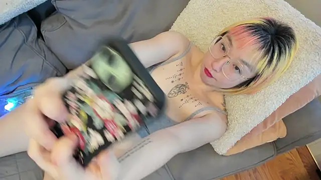 luxgray online show from 12-26-24, 09:37