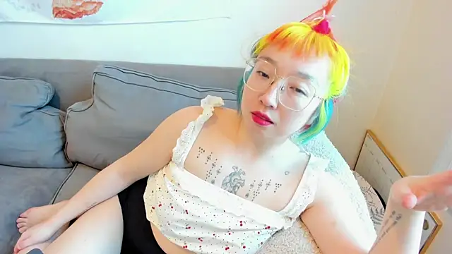 luxgray online show from 03-18-25, 10:04