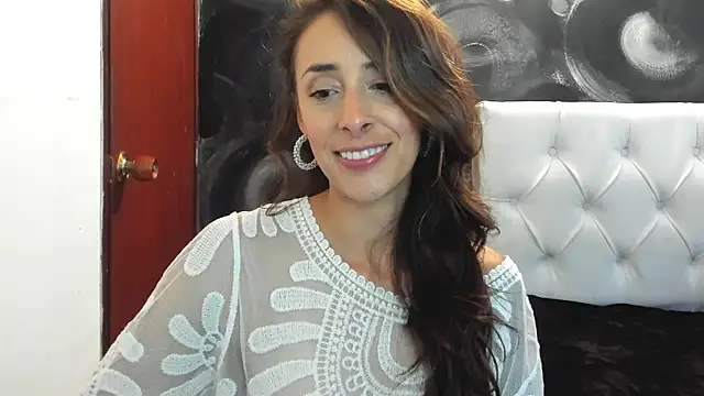 Snapshot of ScarletKings chatting on 11-05-25, 09:48 ScarletKings online show from 11-05-25, 09:48