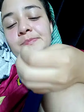 Liancy online show from 11-07-25, 03:17