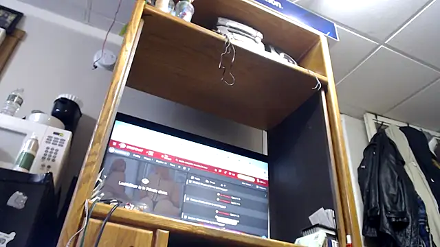 tongueispowerr6d9 online show from 01-02-25, 02:24