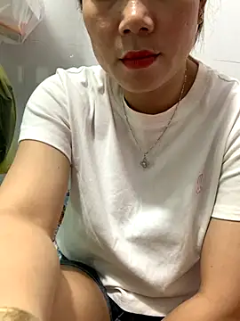 Baby-bigtits online show from 09-22-25, 02:02