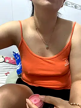 Baby-bigtits online show from 12-13-25, 11:32