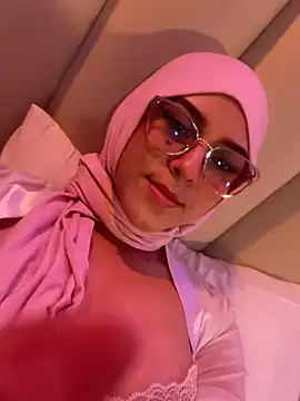 Snapshot of bashima_ chatting on 01-03-25, 06:11 bashima online show from 01-03-25, 06:11