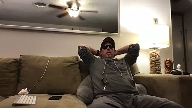 Snapshot of Rock_Pierce chatting on 03-14-25, 12:54 Rock Pierce online show from 03-14-25, 12:54