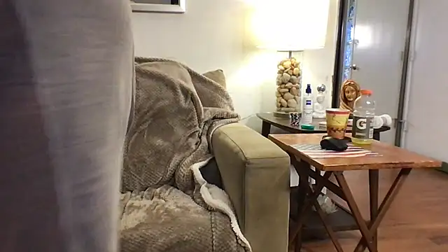 Snapshot of Rock_Pierce chatting on 09-22-25, 08:11 Rock Pierce online show from 09-22-25, 08:11