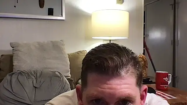 Snapshot of Rock_Pierce chatting on 10-22-25, 06:57 Rock Pierce online show from 10-22-25, 06:57