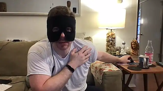 Snapshot of Rock_Pierce chatting on 11-06-25, 07:48 Rock Pierce online show from 11-06-25, 07:48