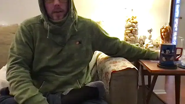 Snapshot of Rock_Pierce chatting on 11-13-25, 04:50 Rock Pierce online show from 11-13-25, 04:50