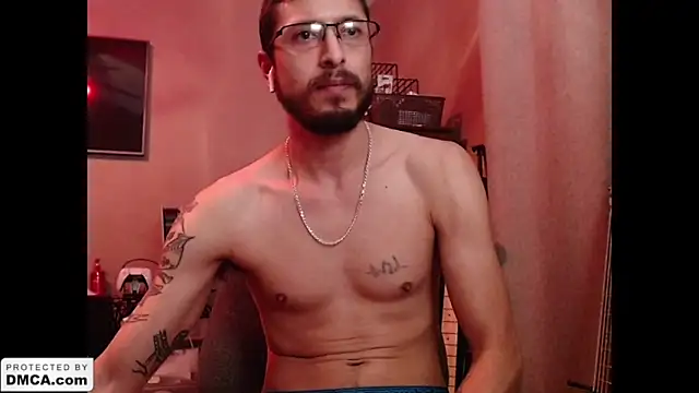 Snapshot of psil0cyb0rg chatting on 10-06-25, 07:39 psil0cyb0rg online show from 10-06-25, 07:39