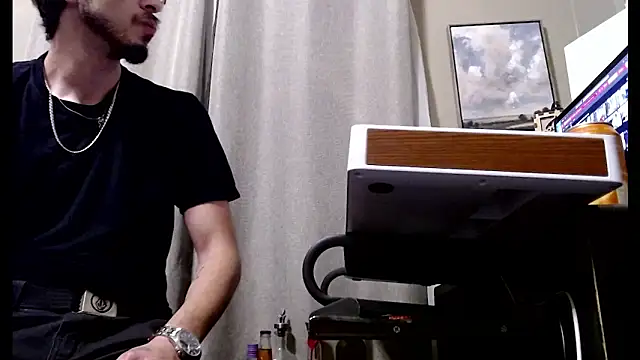 Snapshot of psil0cyb0rg chatting on 12-20-25, 10:11 psil0cyb0rg online show from 12-20-25, 10:11