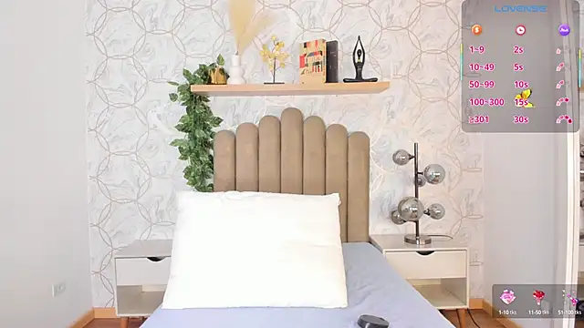 Roma  love online show from 09-23-25, 11:57