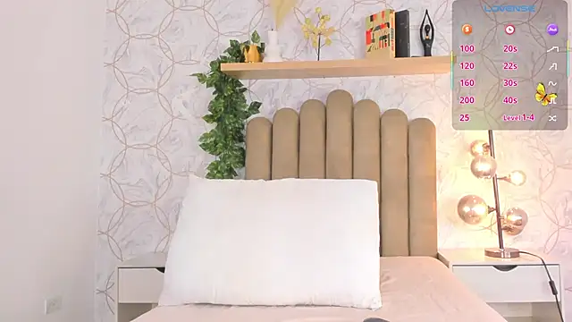 Roma  love online show from 10-16-25, 11:55