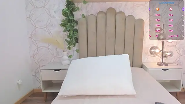 Roma  love online show from 12-14-25, 11:59