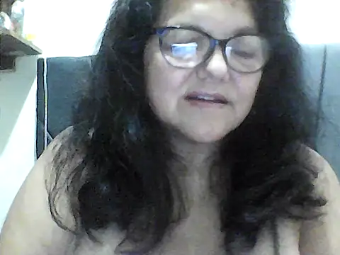 kassandra02 online show from 10-04-25, 03:15