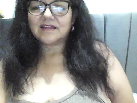 kassandra02 online show from 10-10-25, 02:05