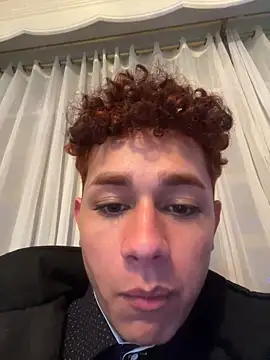 Snapshot of DavidfullOFlove chatting on 01-01-25, 05:43 DavidfullOFlove online show from 01-01-25, 05:43