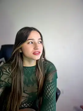 Snapshot of Sophie_spencer1 chatting on 07-14-26, 04:06 Sophie spencer1 online show from 07-14-26, 04:06