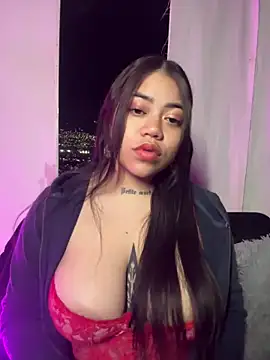 Snapshot of aliensexy chatting on 01-24-25, 02:39 aliensexy online show from 01-24-25, 02:39
